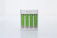 Gp E411 Usb Şarj Cihaz + 4 Adet Aaa 950 Mah Şarjlı İnce Kalem Pil